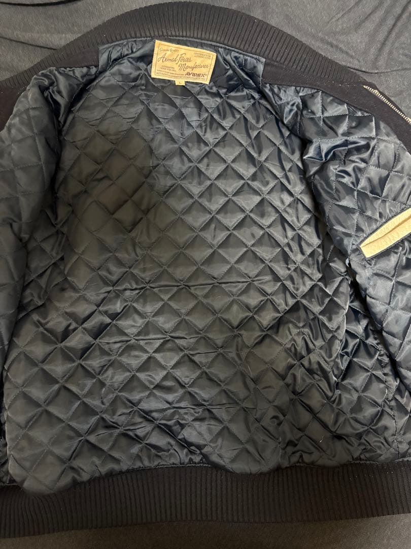 AVIREX USA スタジャン ネイビー/ホワイト