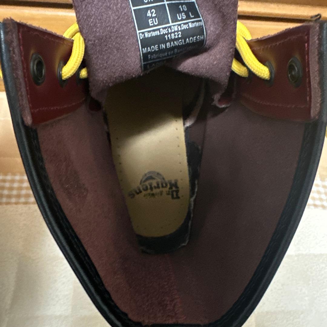 UK8 ドクターマーチン　チェリーレッド8ホール