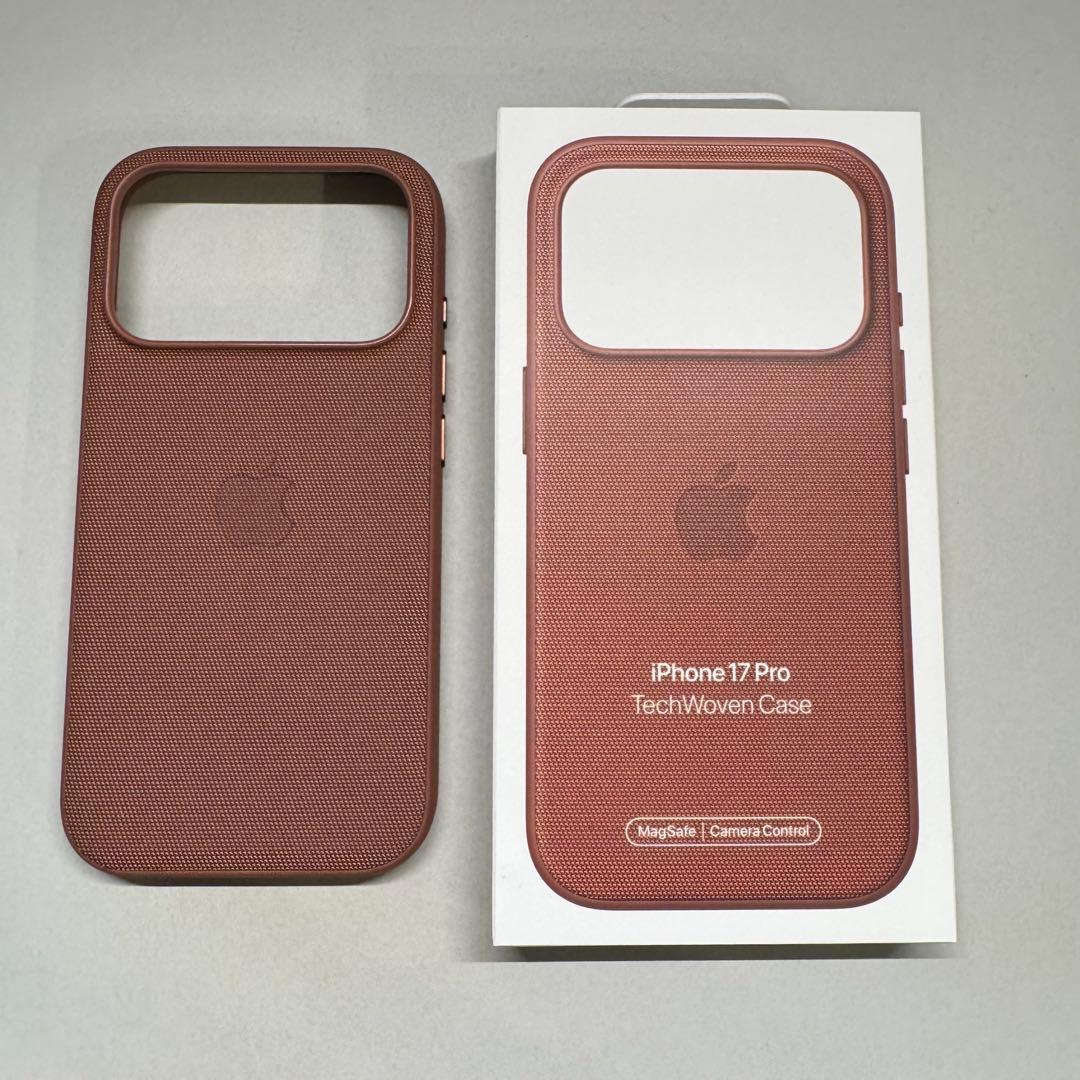 iPhone 17 Pro Tech Woven Case ブラウン