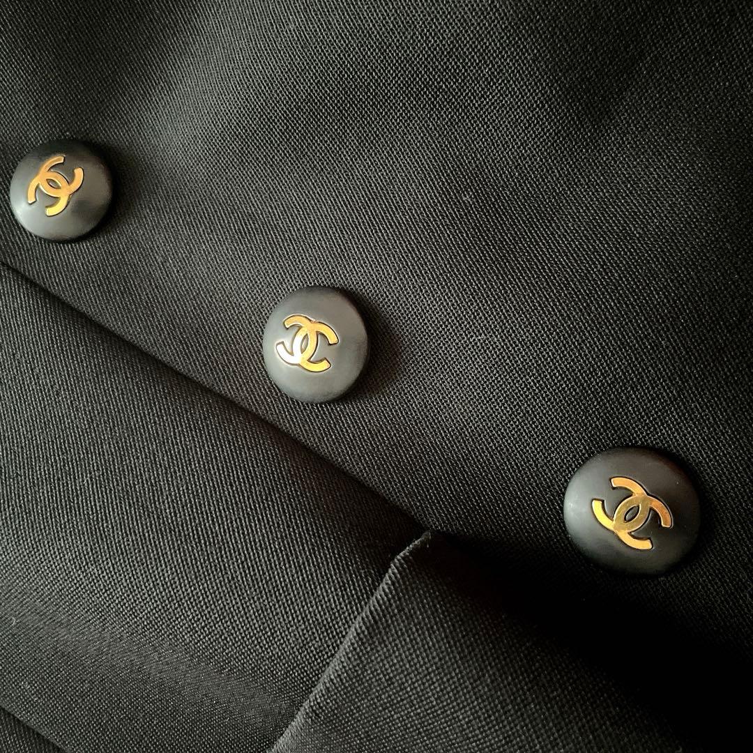 極美品⭐︎CHANEL ブラック ダブル ロゴボタン スカート スーツ ハンガー付