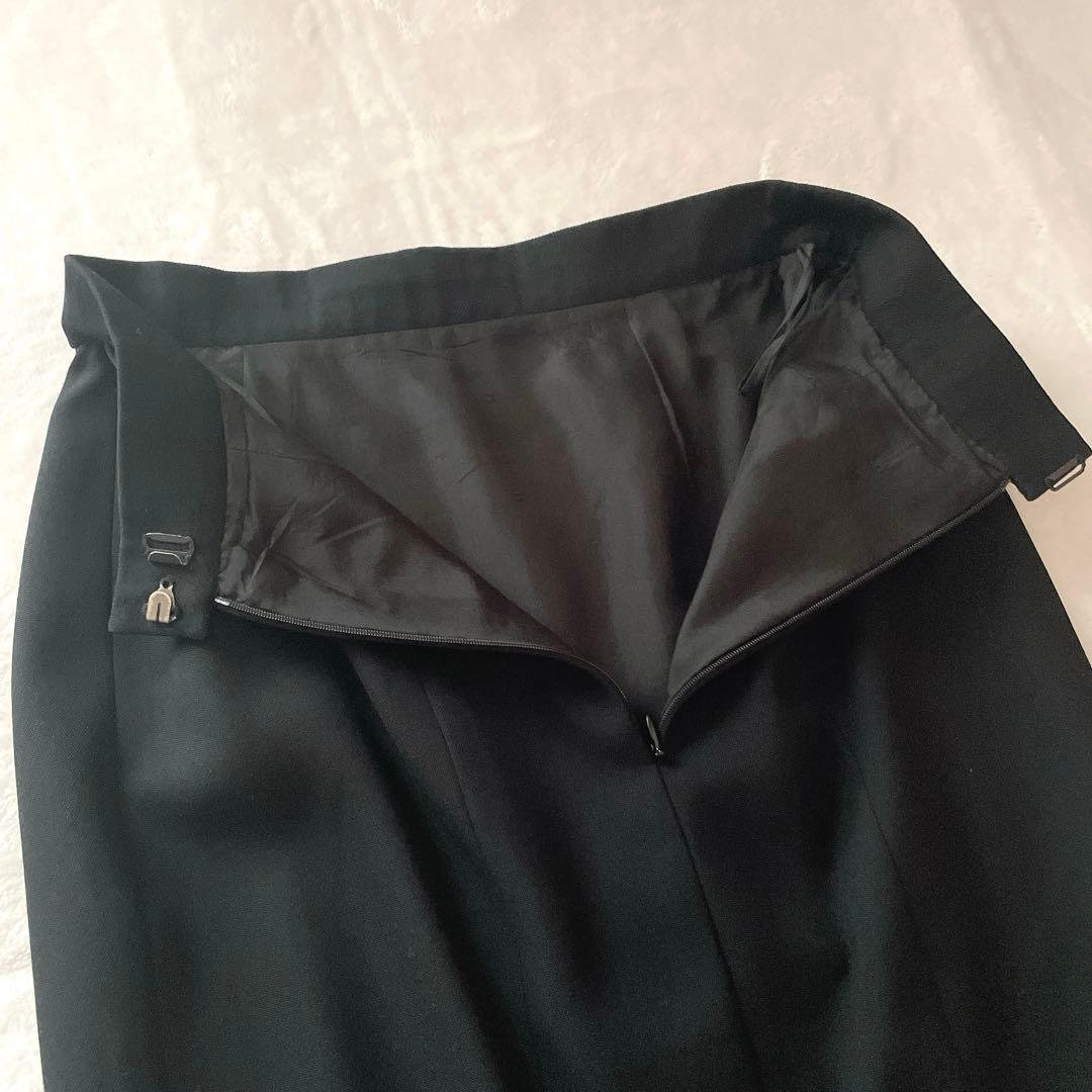 極美品⭐︎CHANEL ブラック ダブル ロゴボタン スカート スーツ ハンガー付