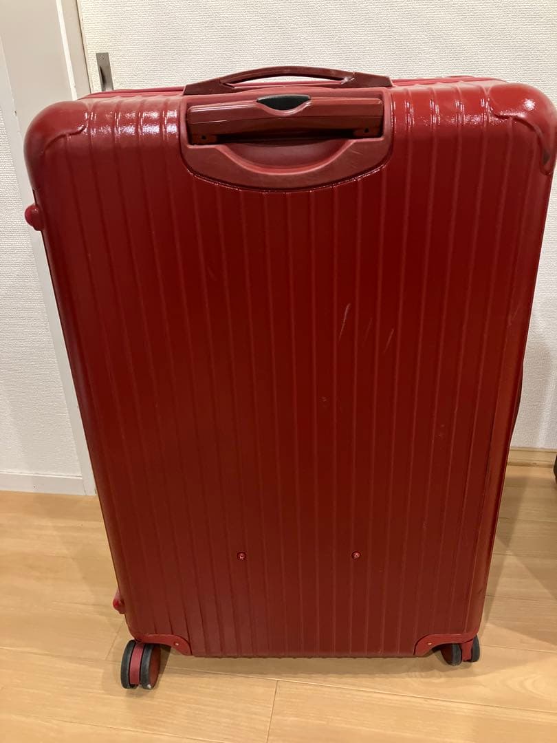 リモワ　トラベルケース　赤色