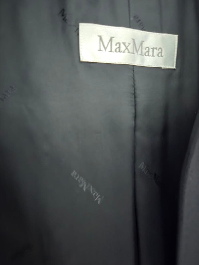 MaxMara ネイビー コート ボタン付き