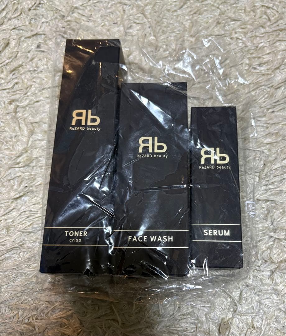 【未使用】ReZARD beauty 洗顔・化粧水・美容液セット