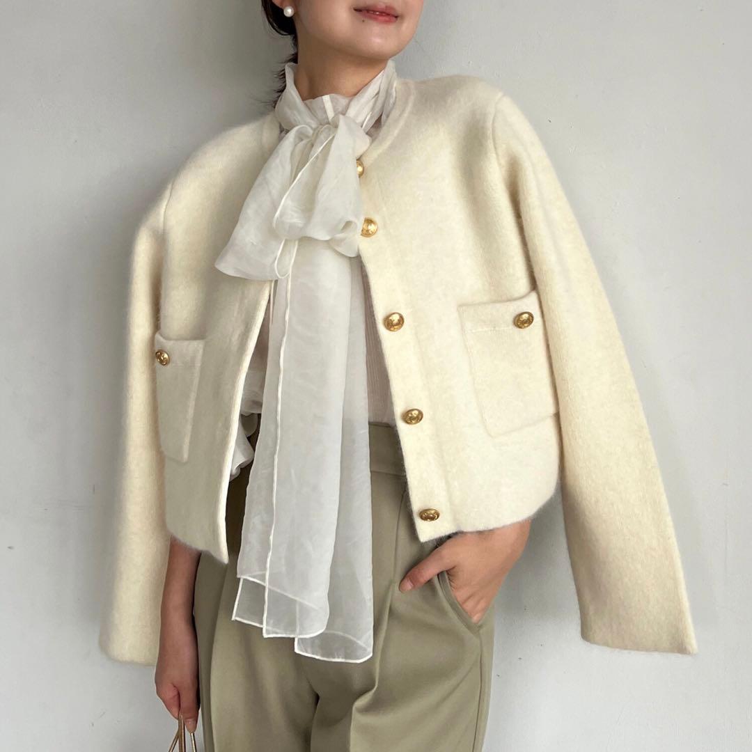 【新品】アニュアンス ラクーンブレンドノーカラーニットジャケット アイボリー