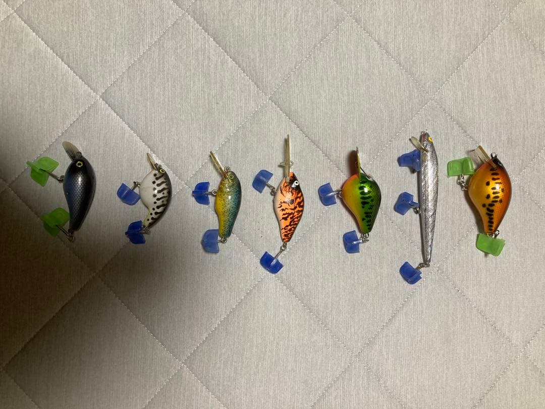 ルアー22個スプーン7個リールshimano magcast付方位磁石　温度計付