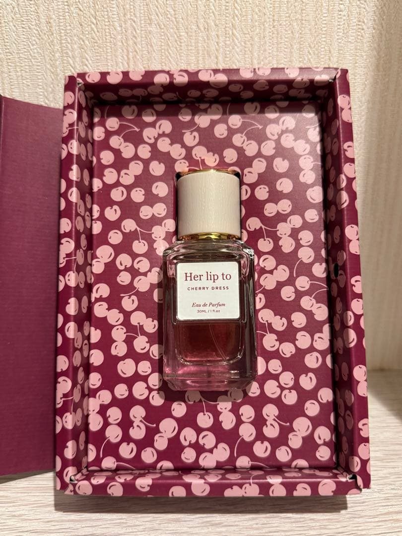 Her lip to Cherry Dress オードパルファム