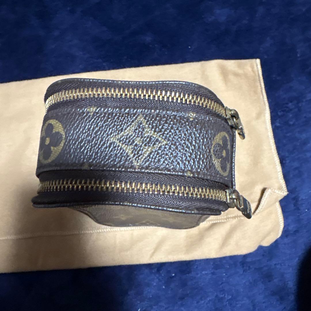 ルイ・ヴィトン　トゥールスブラッシュモノグラムメイクポーチ