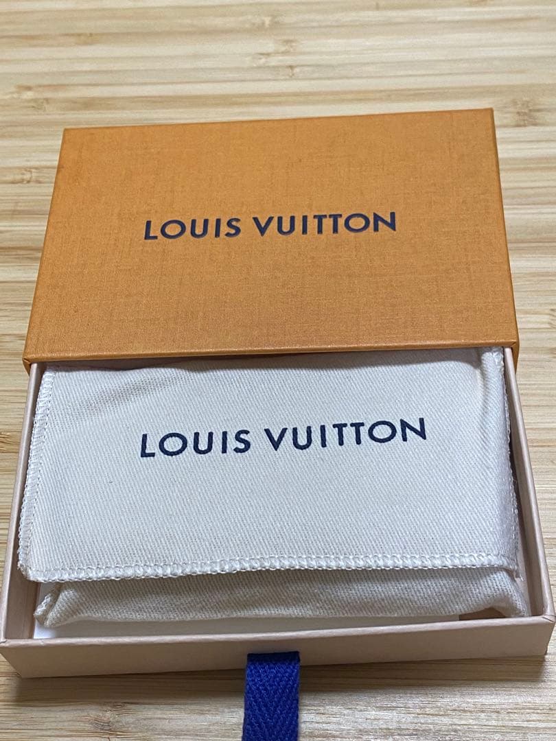 ルイヴィトン　ミュルティクレ4連　モノグラム　キーケース