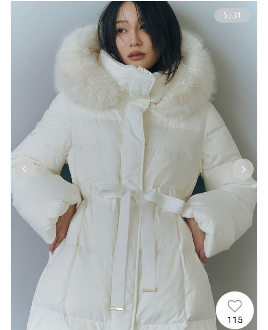 新品タグ付　フードファーロングダウンコート　白　FRAY I.D