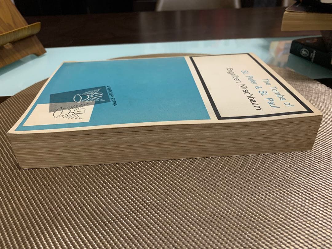 希少　The Tombs of St. Peter & St. Paul