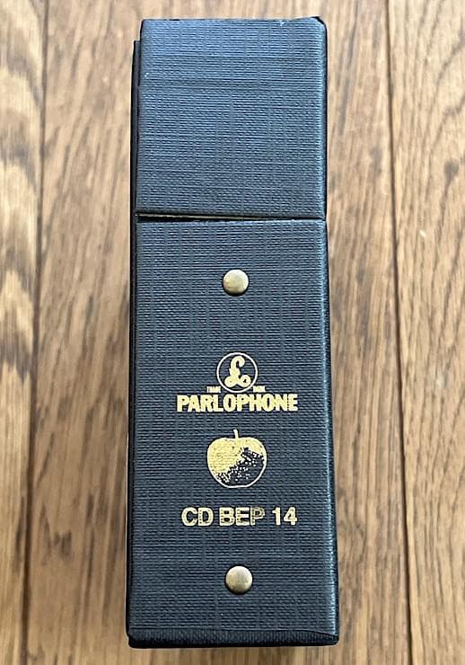 ★新品同様　★THE BEATLES CD EP. COLLECTION