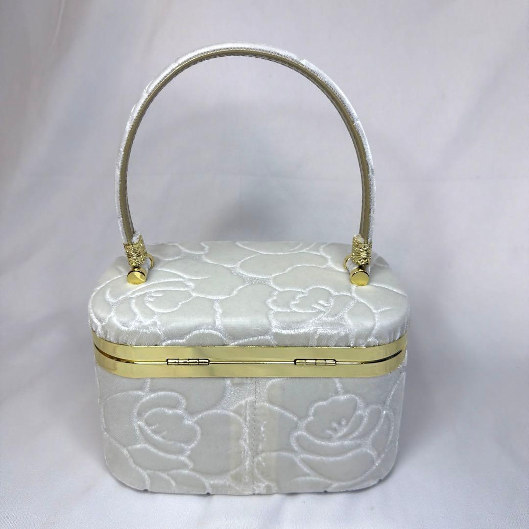 新品　草履　バッグ　セット　振袖用　ベルベット　ホワイト　フリーサイズ　2026