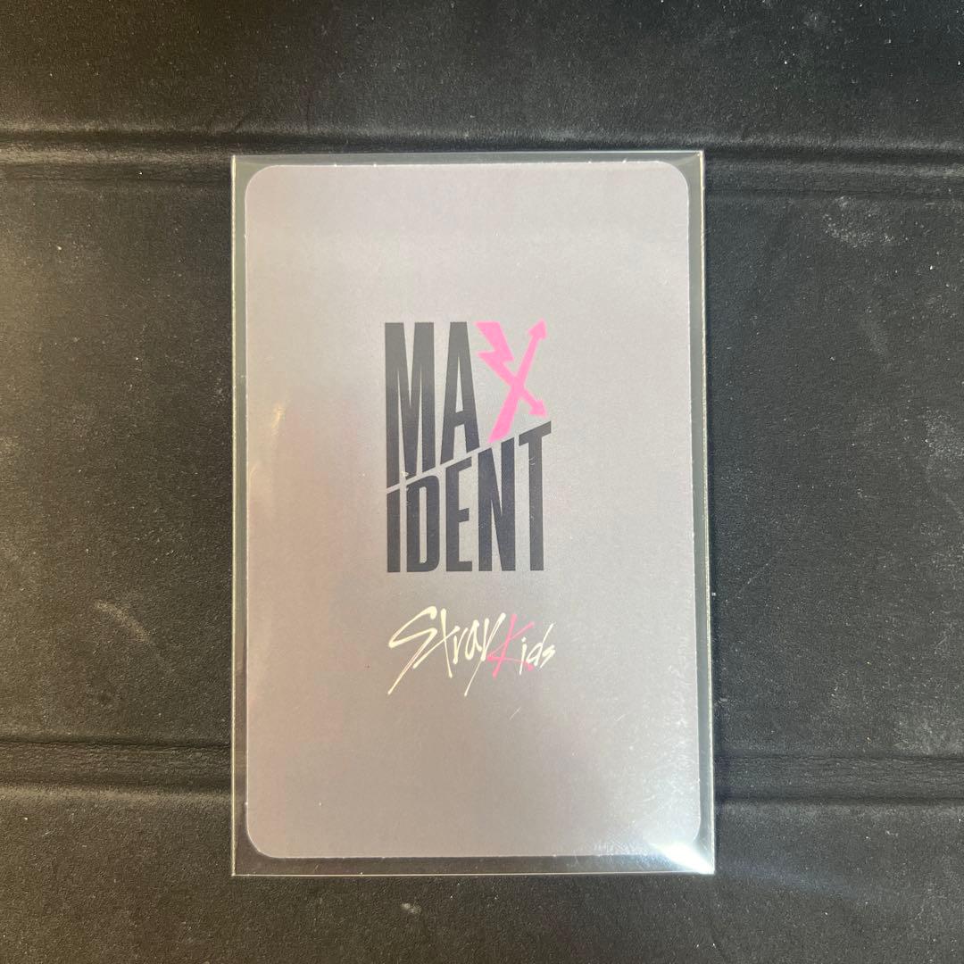 スキズ　アイエン　サノク　トレカ　MAXIDENT 韓服