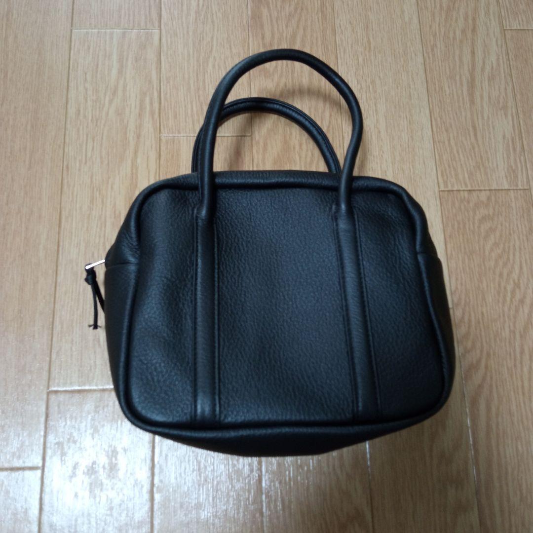 Aeta アエタ ブラックレザーハンドバッグ