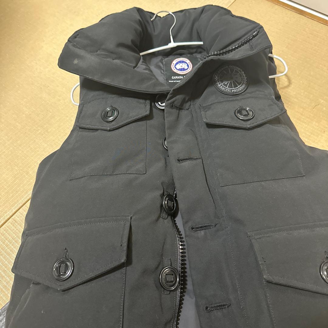 ダウン　ベスト　モントリオール　BEAMS 別注　ビームス　黒ワッペン