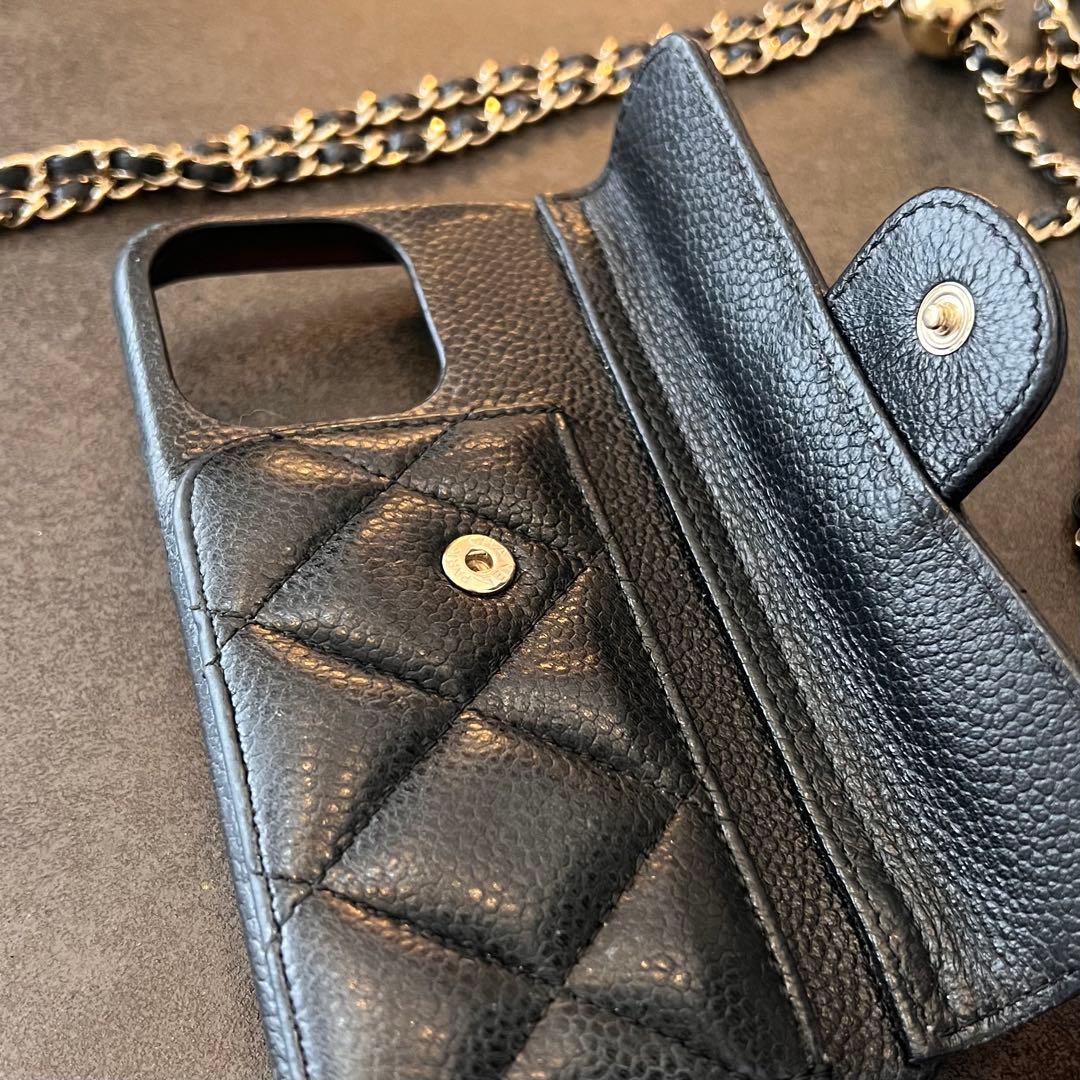 【美品】CHANEL シャネル キャビアスキン iPhone13pro ケース