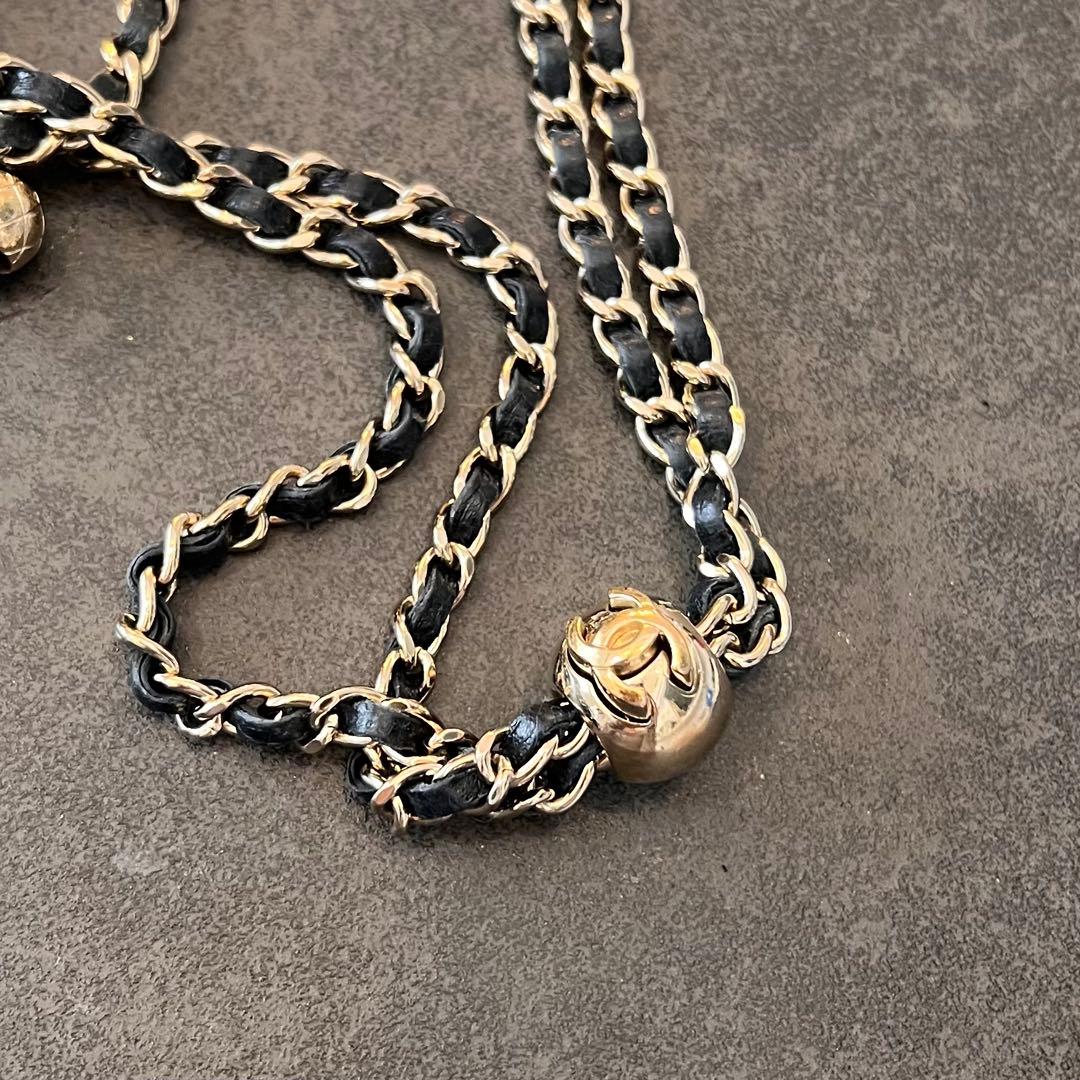 【美品】CHANEL シャネル キャビアスキン iPhone13pro ケース