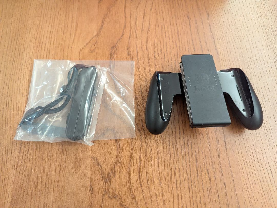 Nintendo Switch 本体セット（ネオンブルー／ネオンレッド）