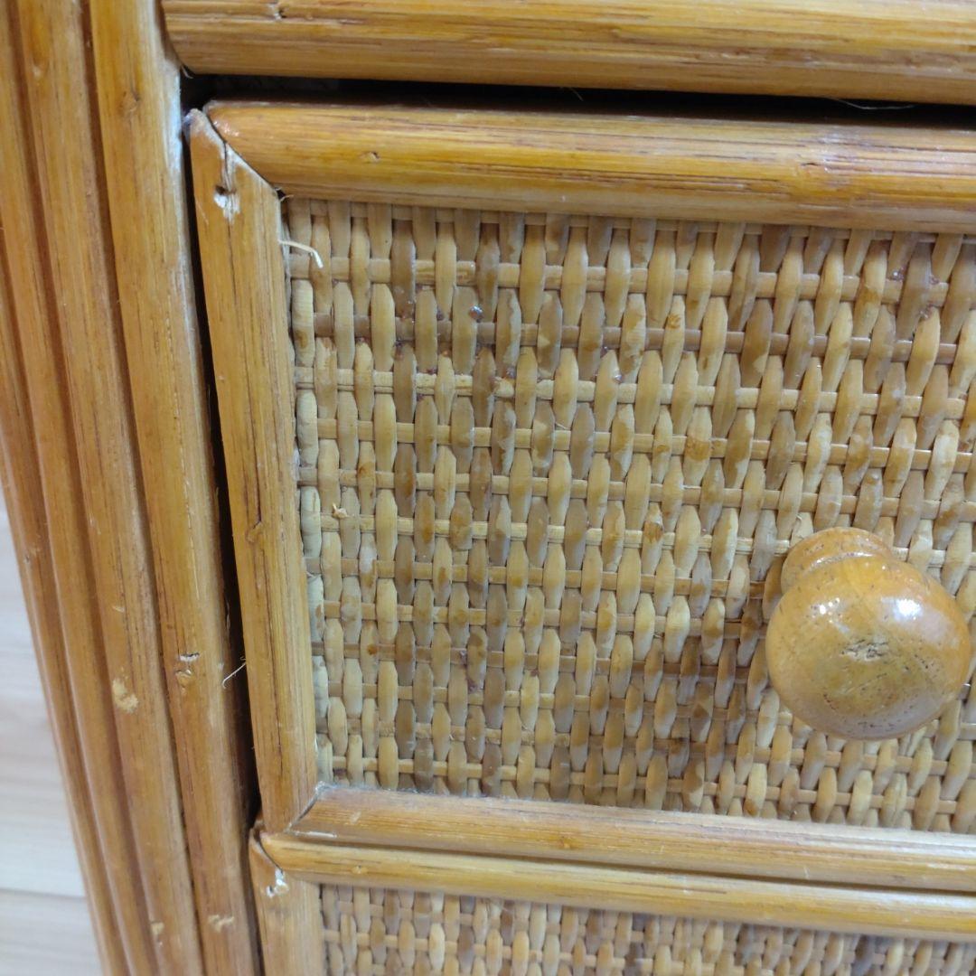 【訳あり品】ラタン　キャビネット ガラス扉付き 収納棚