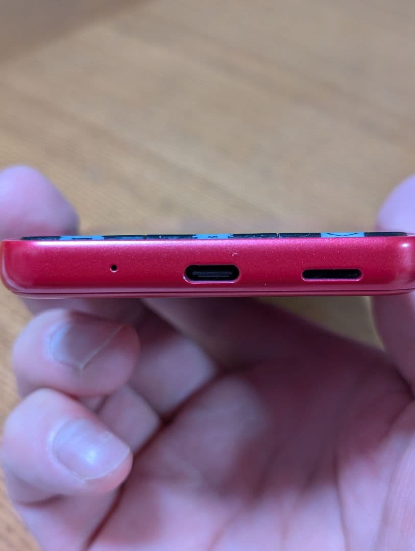 SHARP BASIO active2　SHG12 64GB 美品