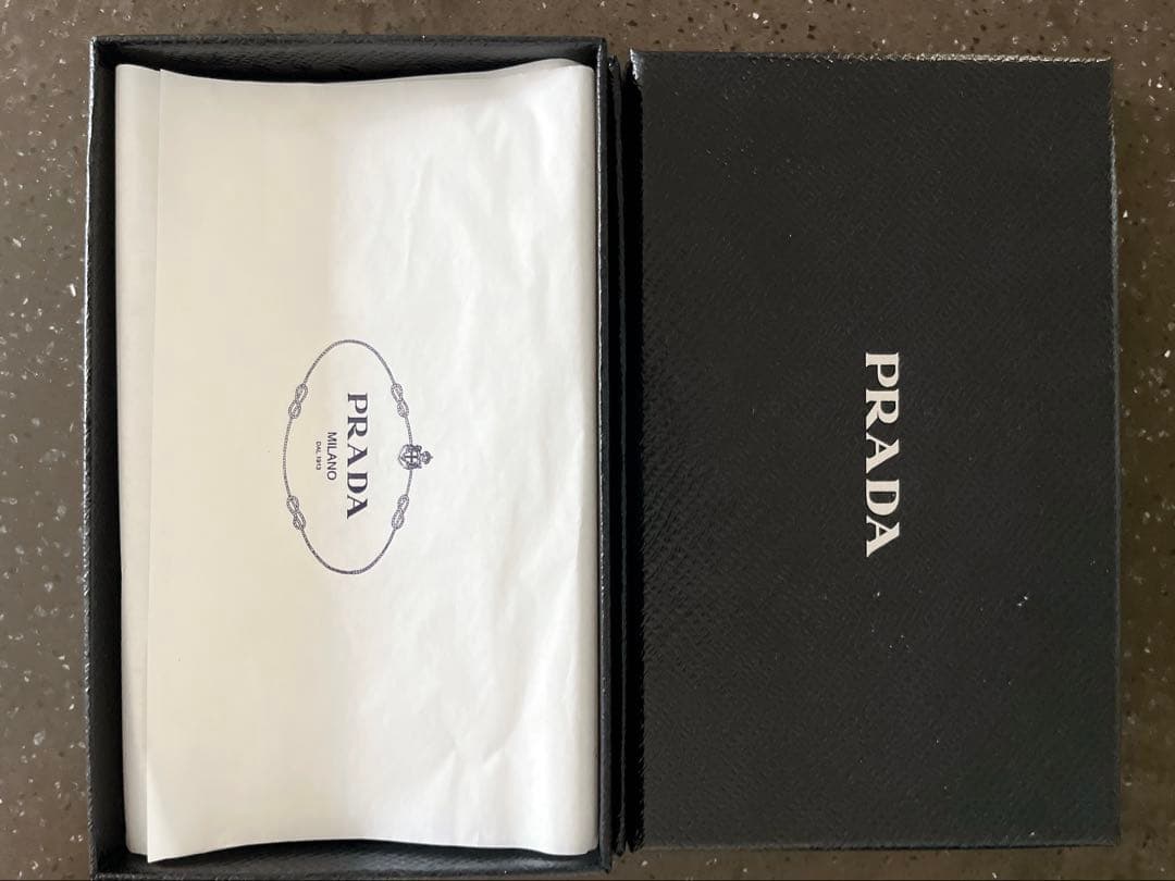 Yoshio Izawa【正規品】PRADAプラダiPhoneケース