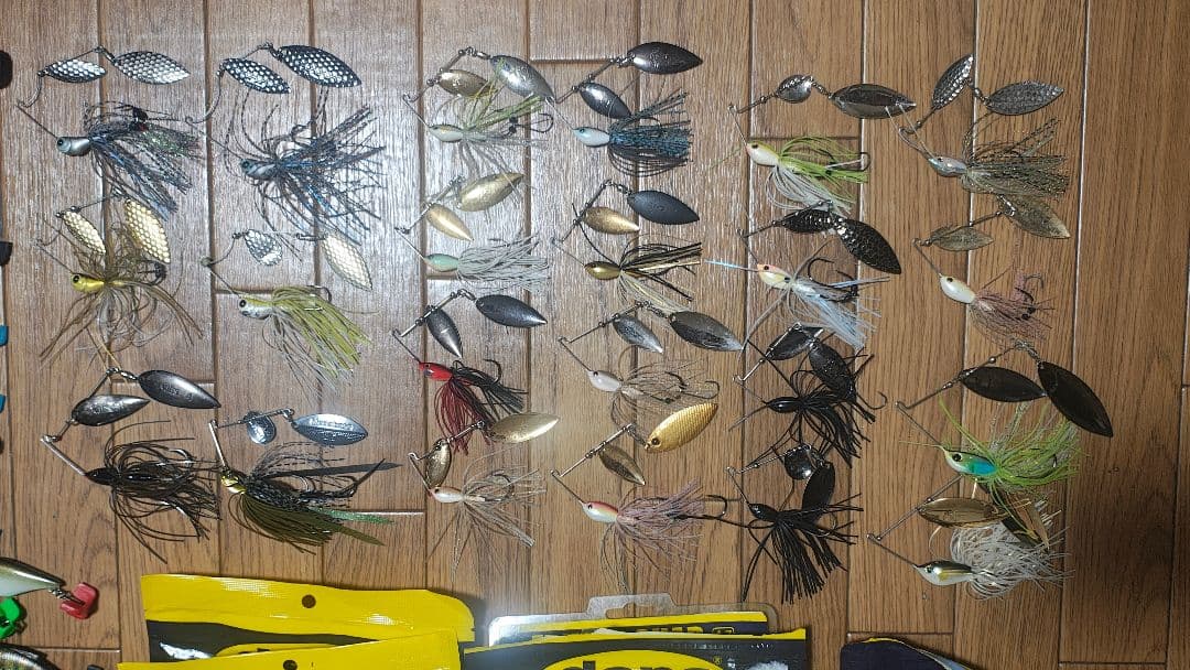 ●バス釣りルアー大量■プラグ＆ワーム■まとめ売り■引退セット■大量！■初心者