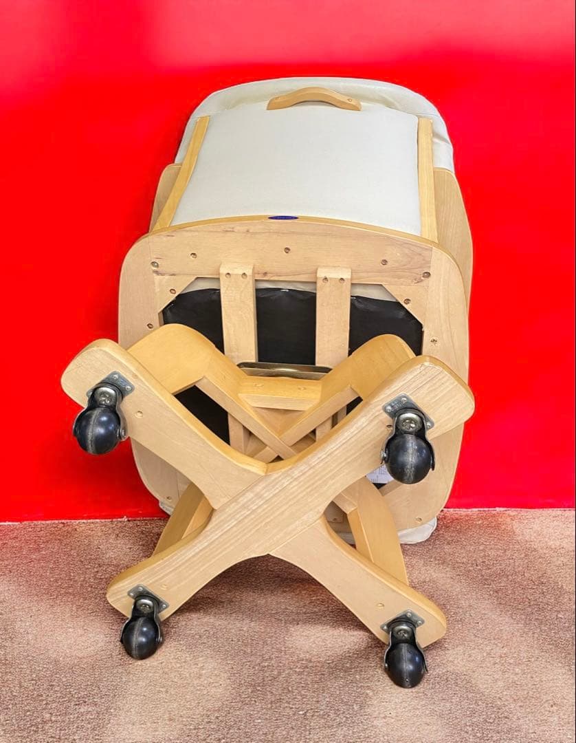 安心のたのメル便★家具の町大川『関家具』のキャスター付き高級ダイニングチェア①