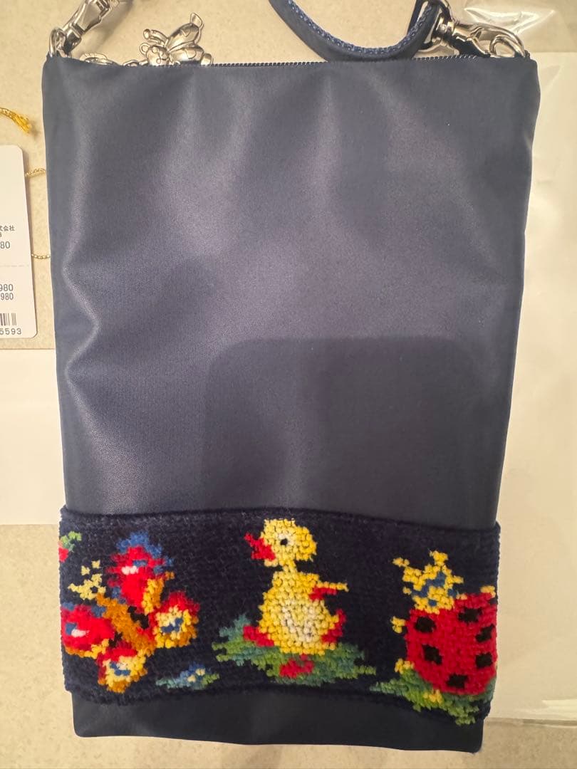 学校フェイラー ハイジ　スマホショルダー