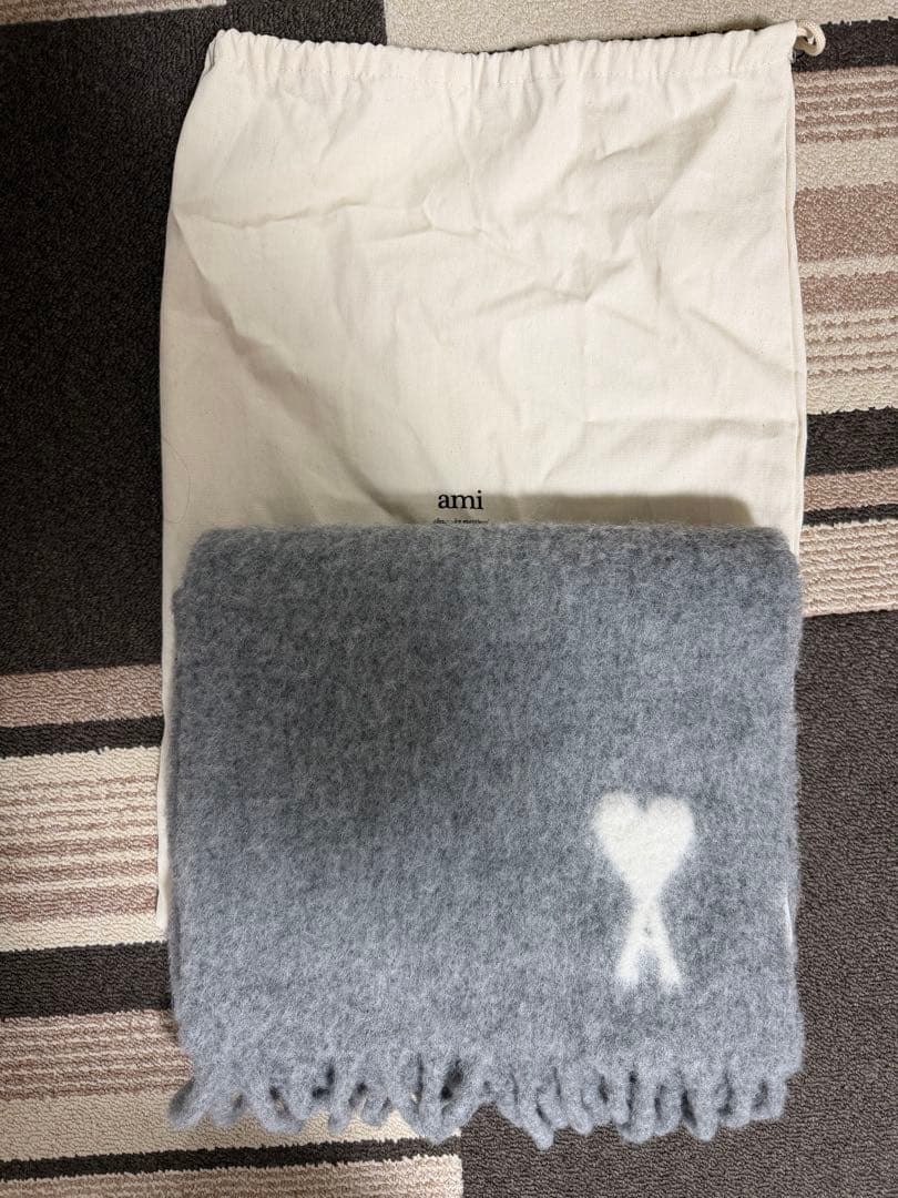ami アルパカ AMI DE COEUR スカーフ　25AW
