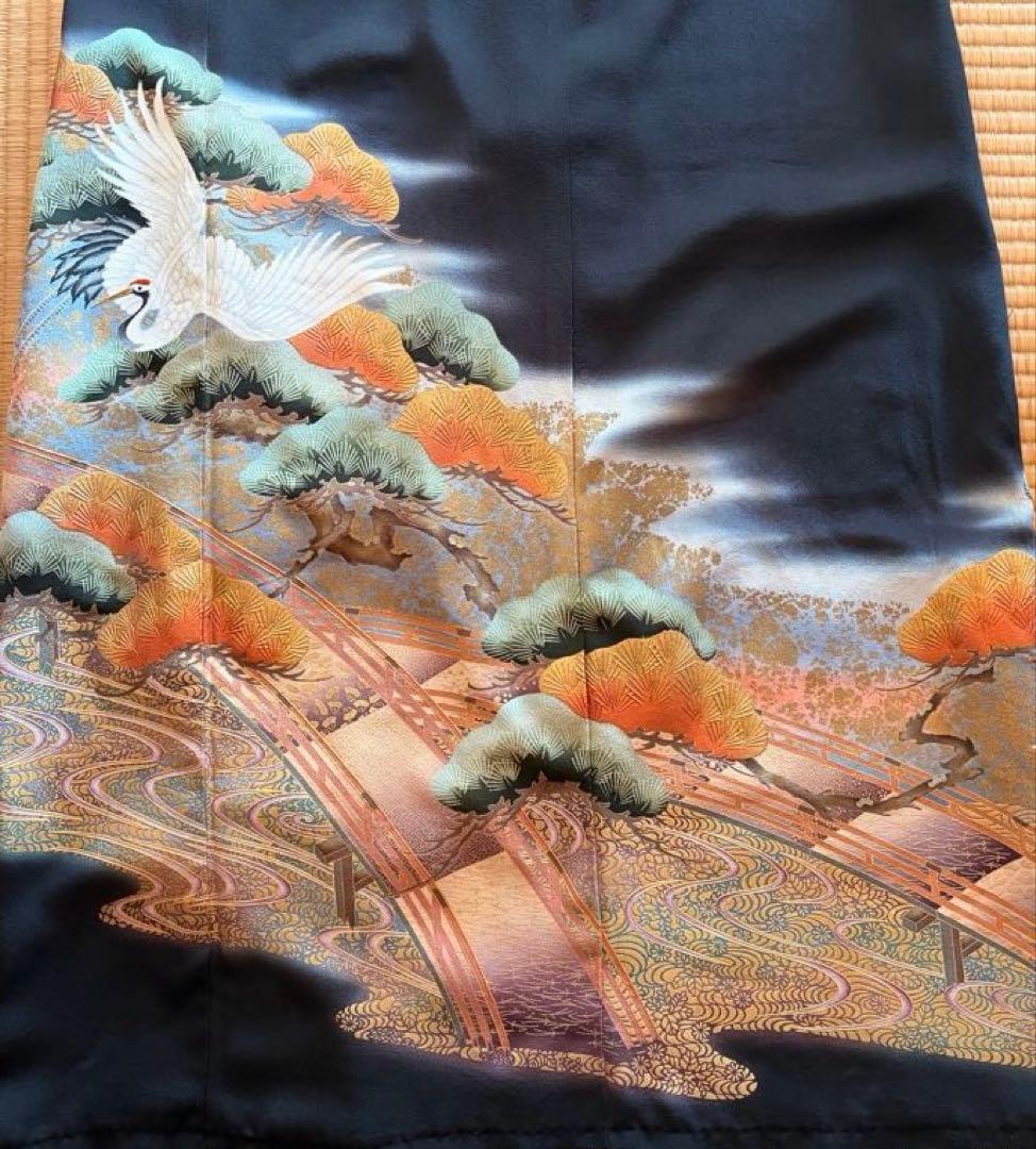 着物リメイク　黒留袖　ロングワンピース　作家物　鶴