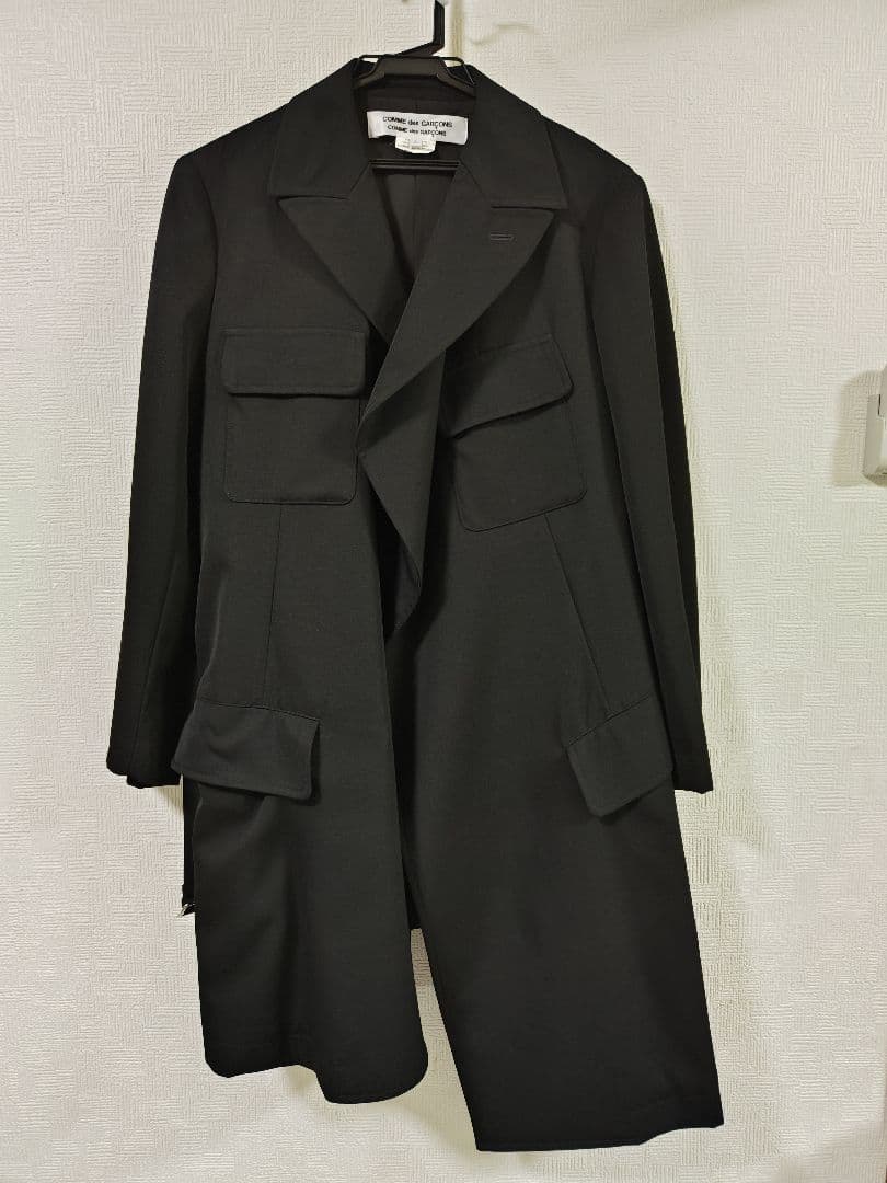 コムデギャルソン 　テーラードジャケット ブラック！