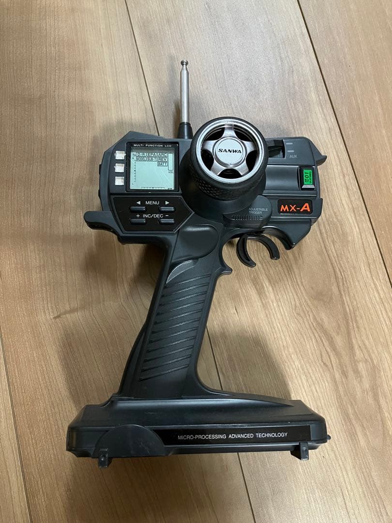 タミヤ　LandFreeder QUADTRACK ラジコンカー