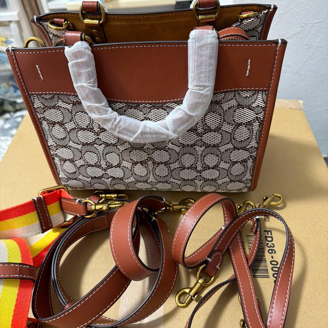 未使用 COACH ローグ25 ディズニーコラボ 3ウェイ ショルダーバッグ