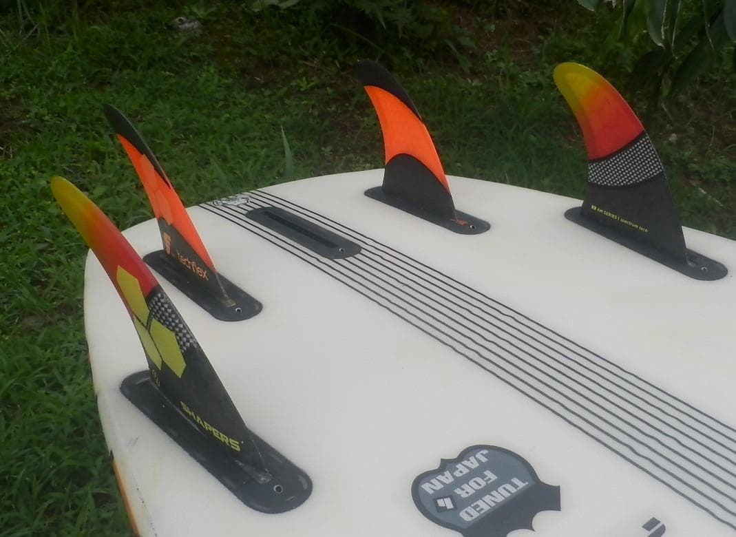 アルメリック　クワッドフィン　フューチャーズ　techflex　SHAPERS