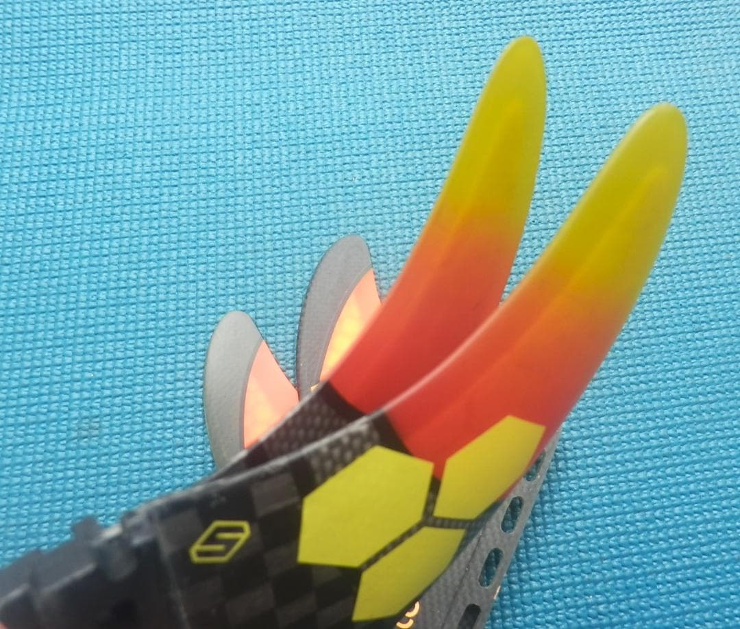 アルメリック　クワッドフィン　フューチャーズ　techflex　SHAPERS