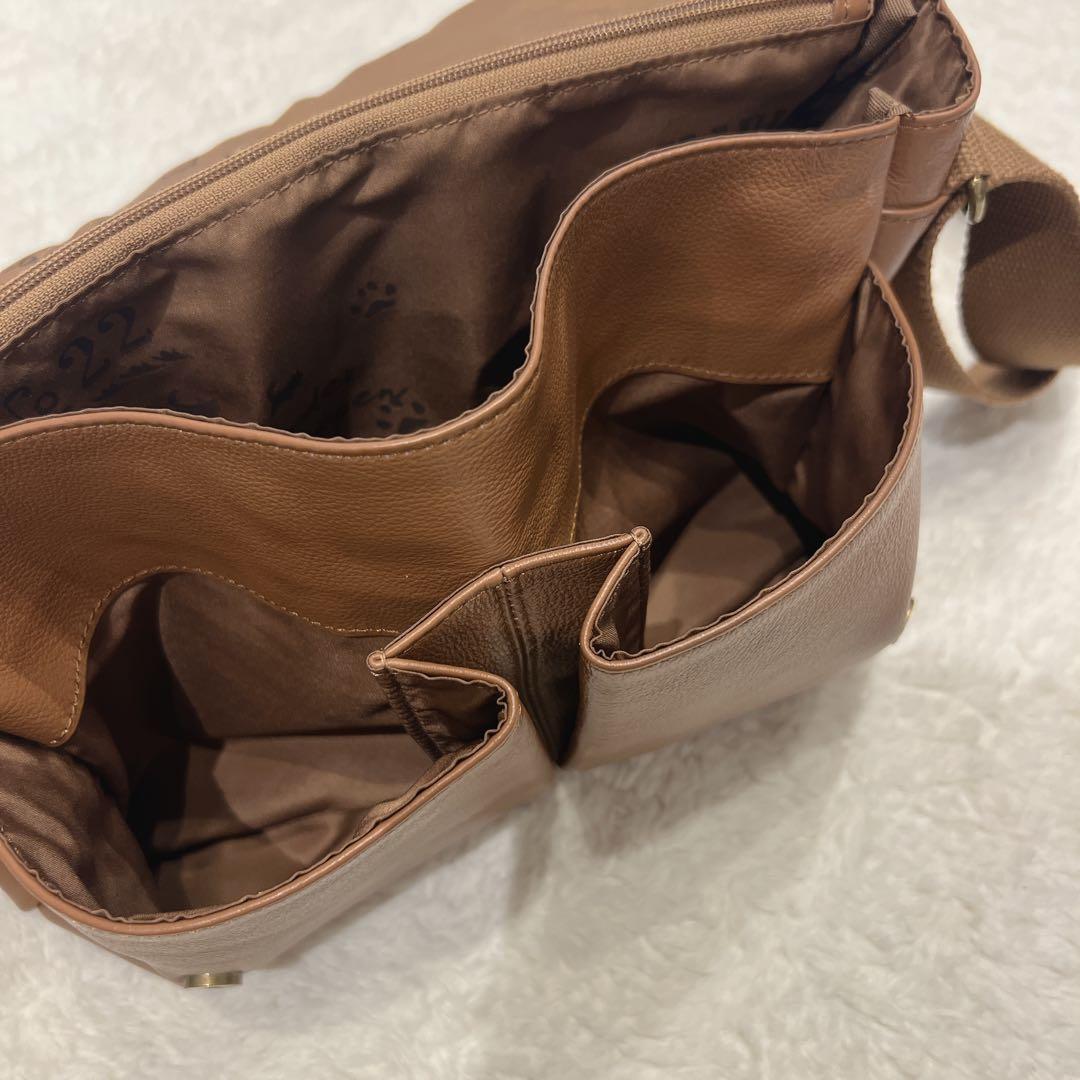 わちふぃーるど ダヤン 猫耳 レザー ショルダーバッグ 本革 茶 ブラウン