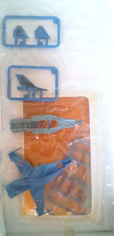 技MIX 1/144 航空自衛隊 F-2A 第3飛行隊 三沢基地 AC401