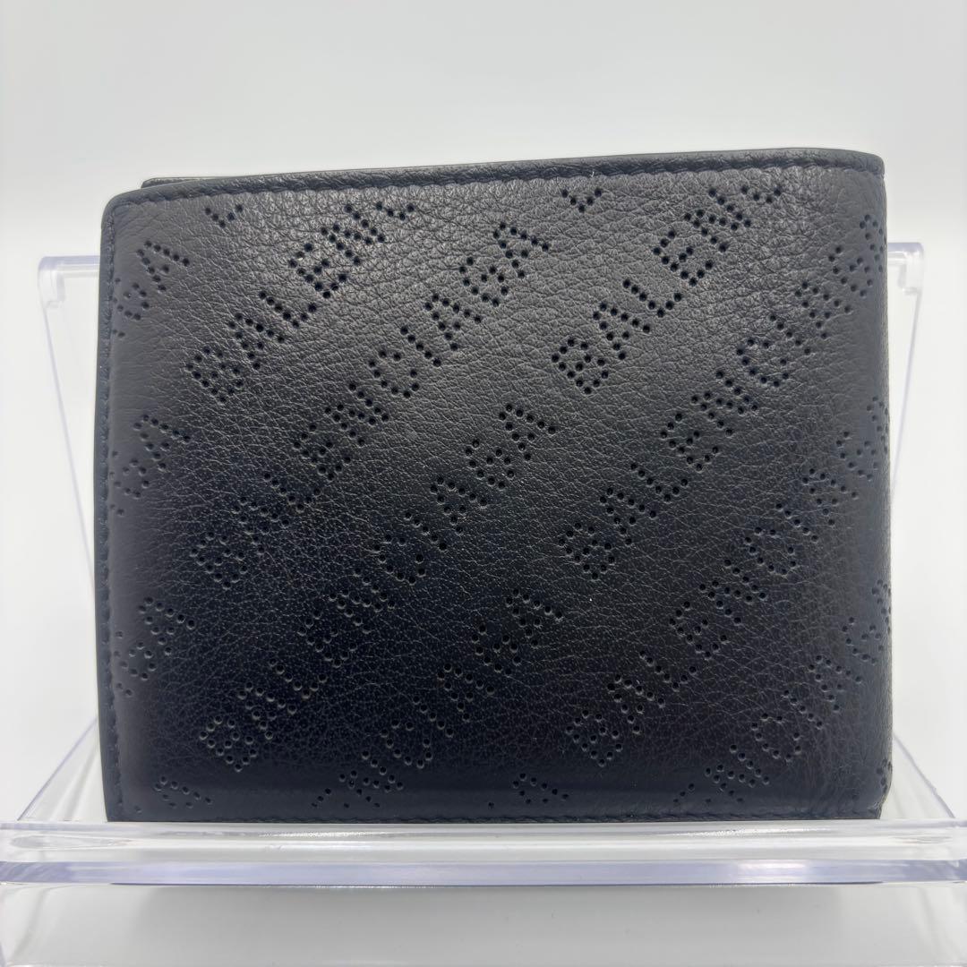 【美品】BALENCIAGA ブラック 二つ折り財布 パンチング