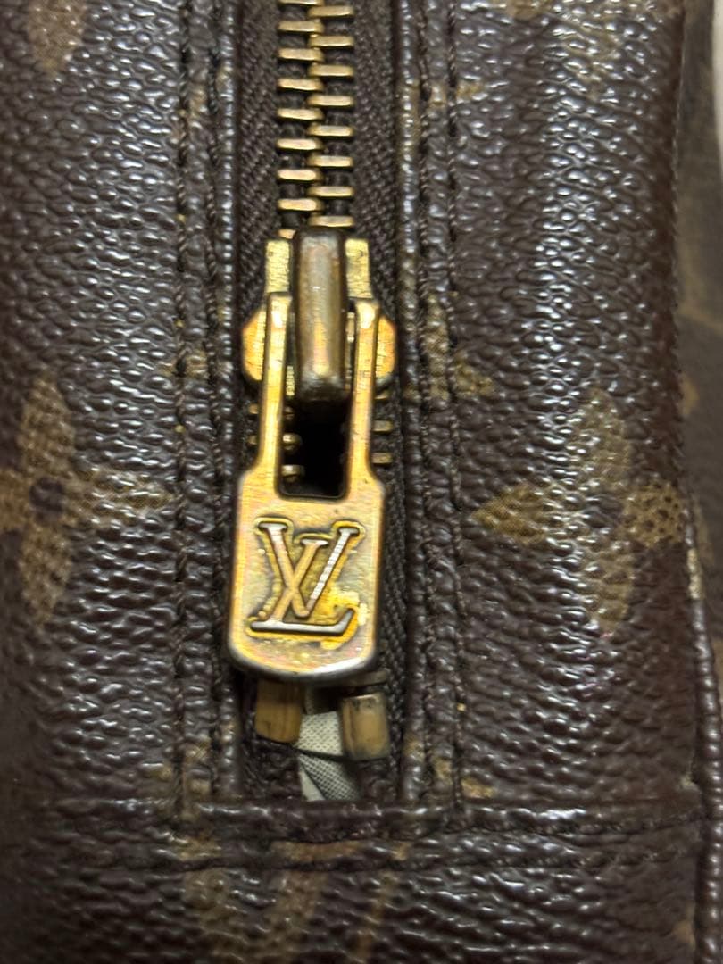 LOUISVUITTON クラッチバッグ