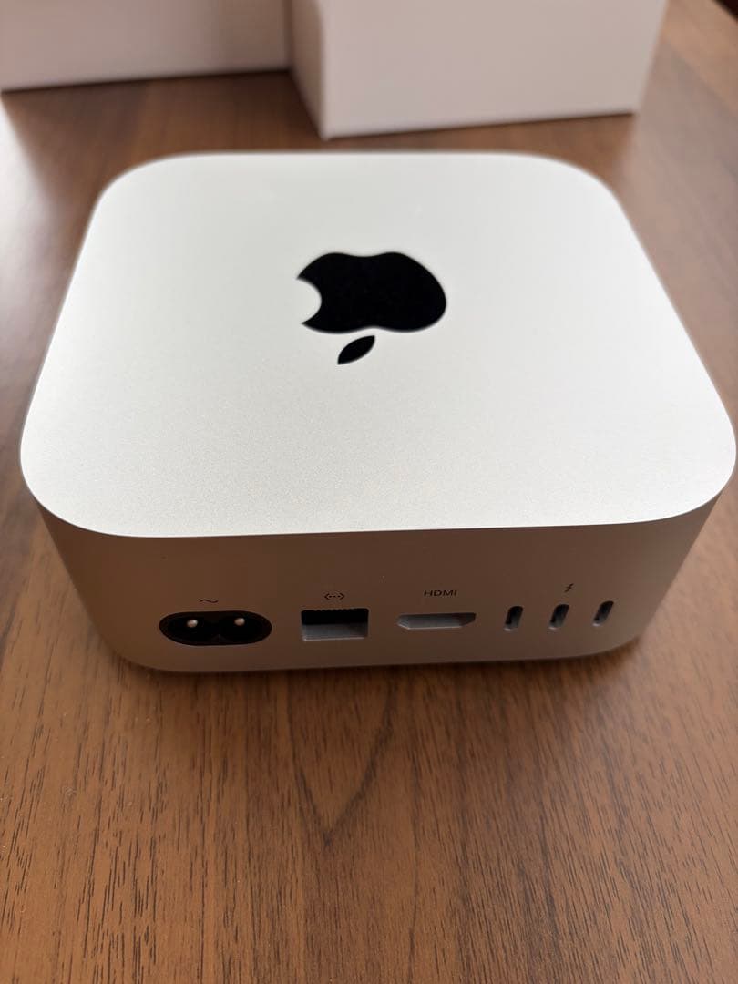 Apple Mac mini m4シルバー
