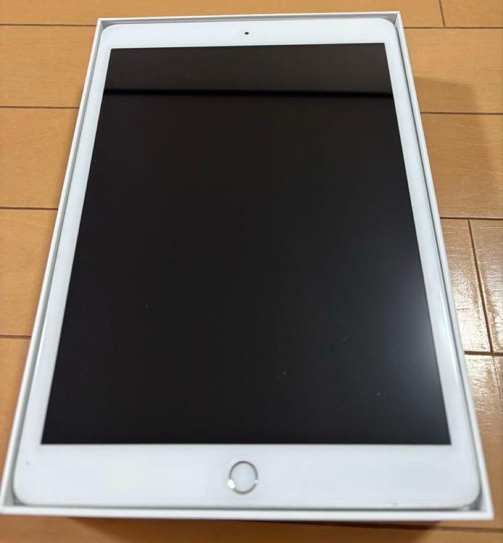 【ホームボタンあり】iPad 第8世代 Wi-Fi 128GB