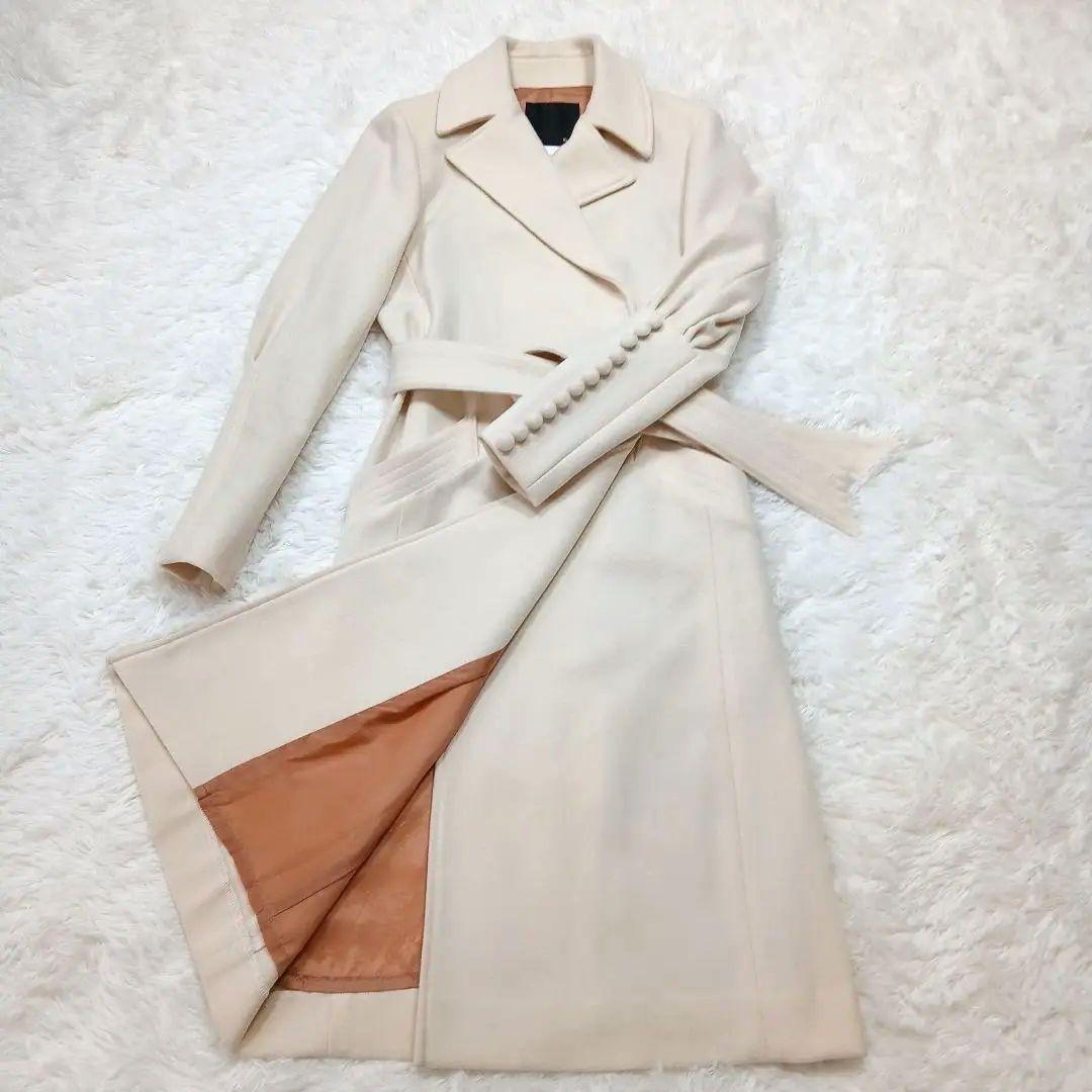 極美品　ソブ　ウールロングコート　アイボリー　ベルト付き　くるみボタン　M相当