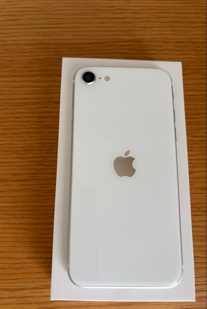 [美品］Apple iPhone SE(第2世代) 128GB ホワイト