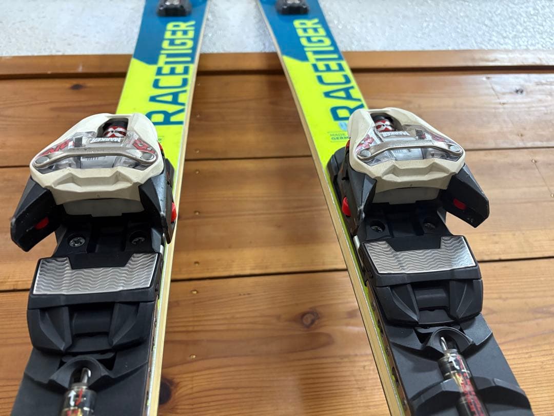 【まあ】フォルクル レークタイガー SL 157cm r12