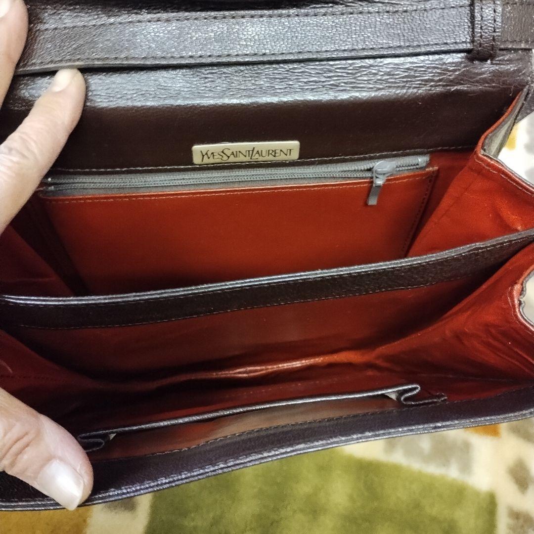 Yves Saint Laurent ダークブラウン ショルダーバッグ