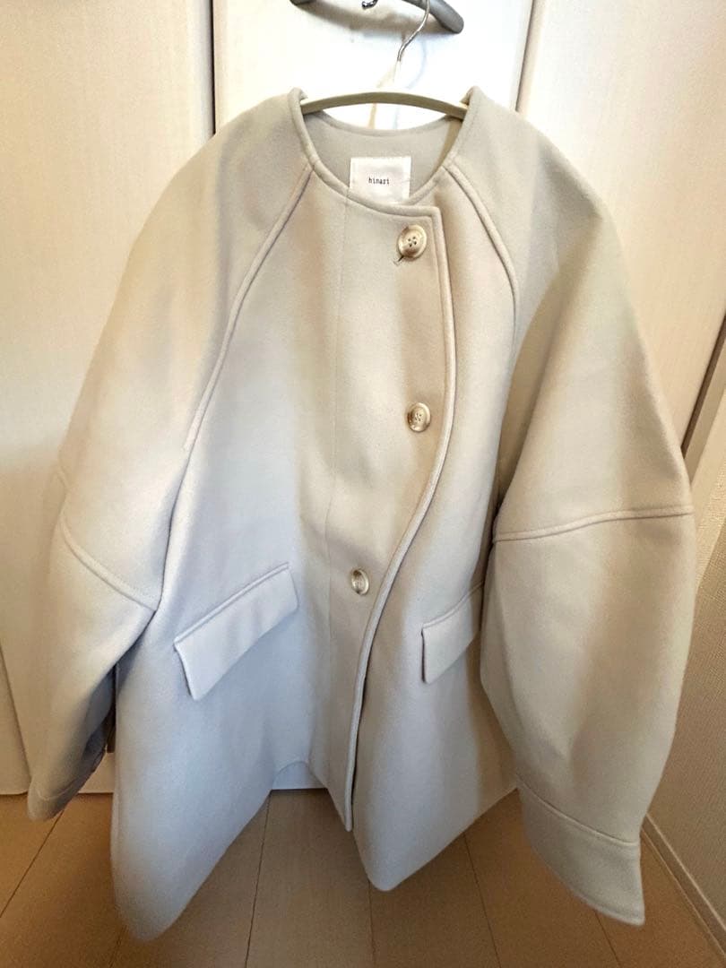 【お値下げ中】ウェーブデザインミドルコート