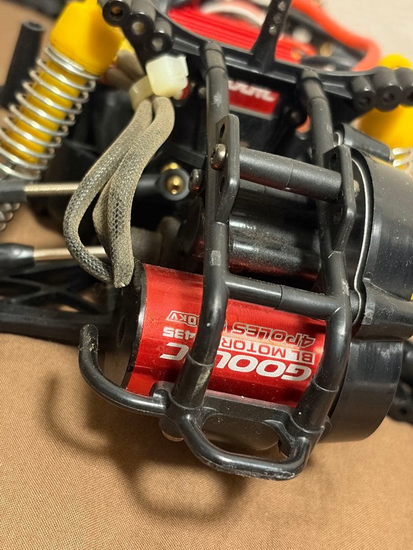 タムテックギア　グラスホッパー　ブラシレス仕様　受信機ナシ　サーボ付