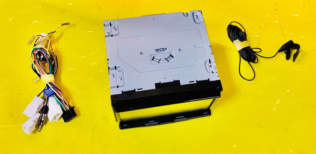 カロッツェリア カーナビ AVIC-RZ303