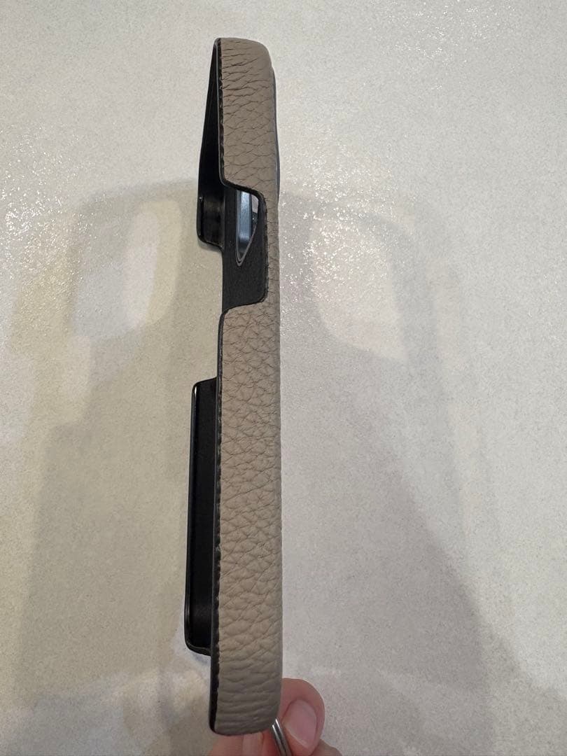 美品　ボナベンチュラ　iPhoneケース